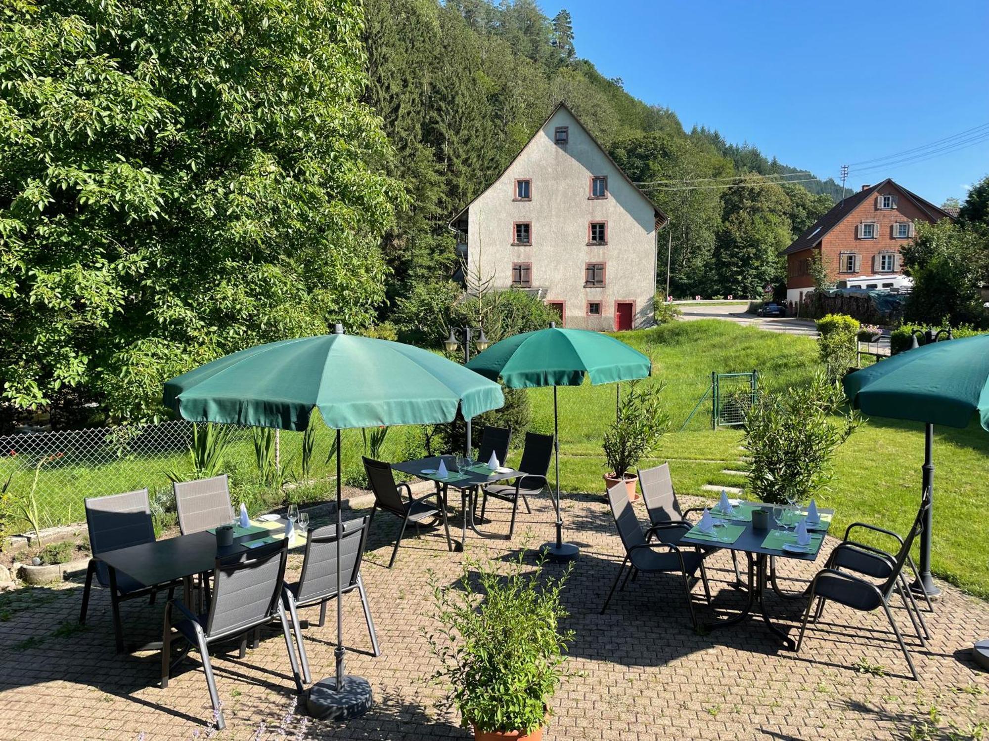 Gasthaus Zur Erle Simonswald Exterior foto