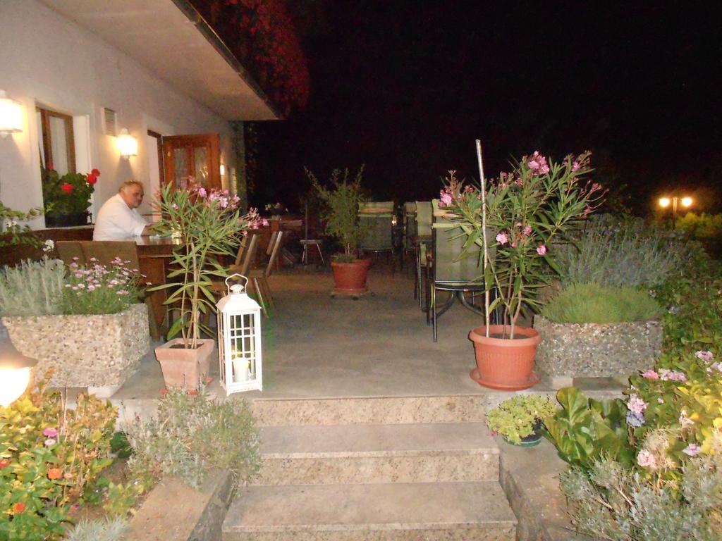 Gasthaus Zur Erle Simonswald Exterior foto